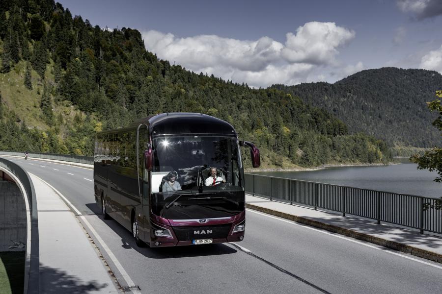  MAN Lion’s Coach C 2017 года  (фото 9 из 15)